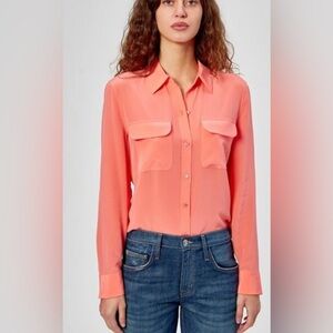 Steve Madden coral / melon signature top size XS
